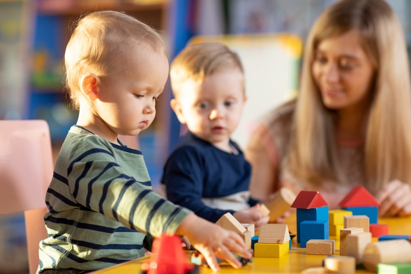 choosing-the-best-toys-for-toddler-development